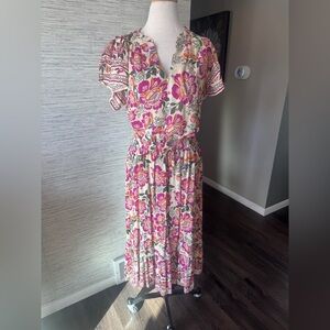 Artelier Nicole Miller Floral Skirt/matching top. Lightweight flowy design. Sz L